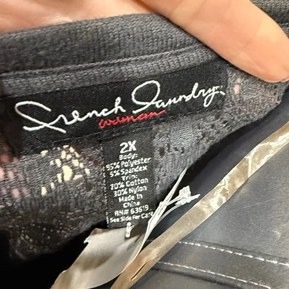 French Laundry Olive Gray Scoop Neck 3/4 Sleeve Top - Picture 2 of 5